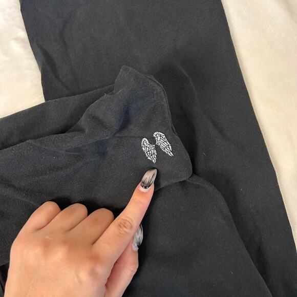 Black victorias secret pink fold overs - Picture 3 of 6